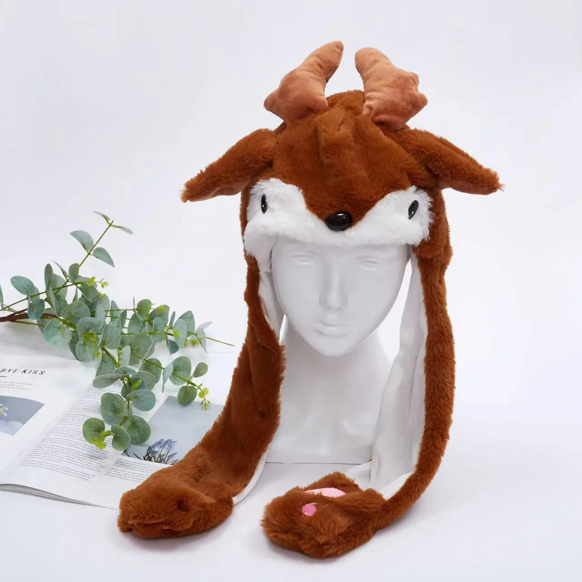Plush Hat with Pop-Up Ears for Kids & Adults – Interactive Cosplay Beanie with Squeeze Paws | Fun Winter Accessory for Parties, Christmas | Thomler