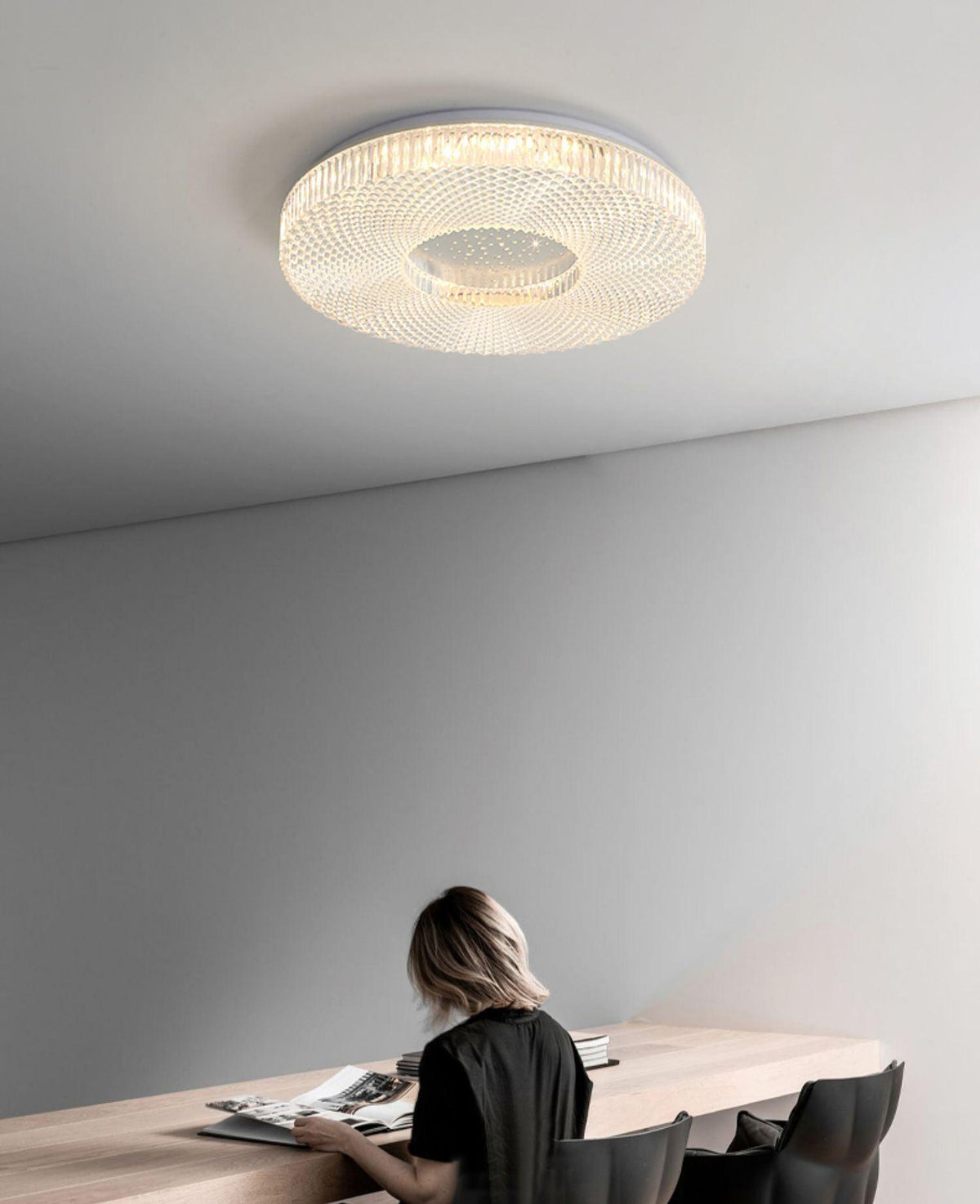 Modern LED Flush Mount Ceiling Light with Acrylic Shade – Gold or White Finish | Thomler