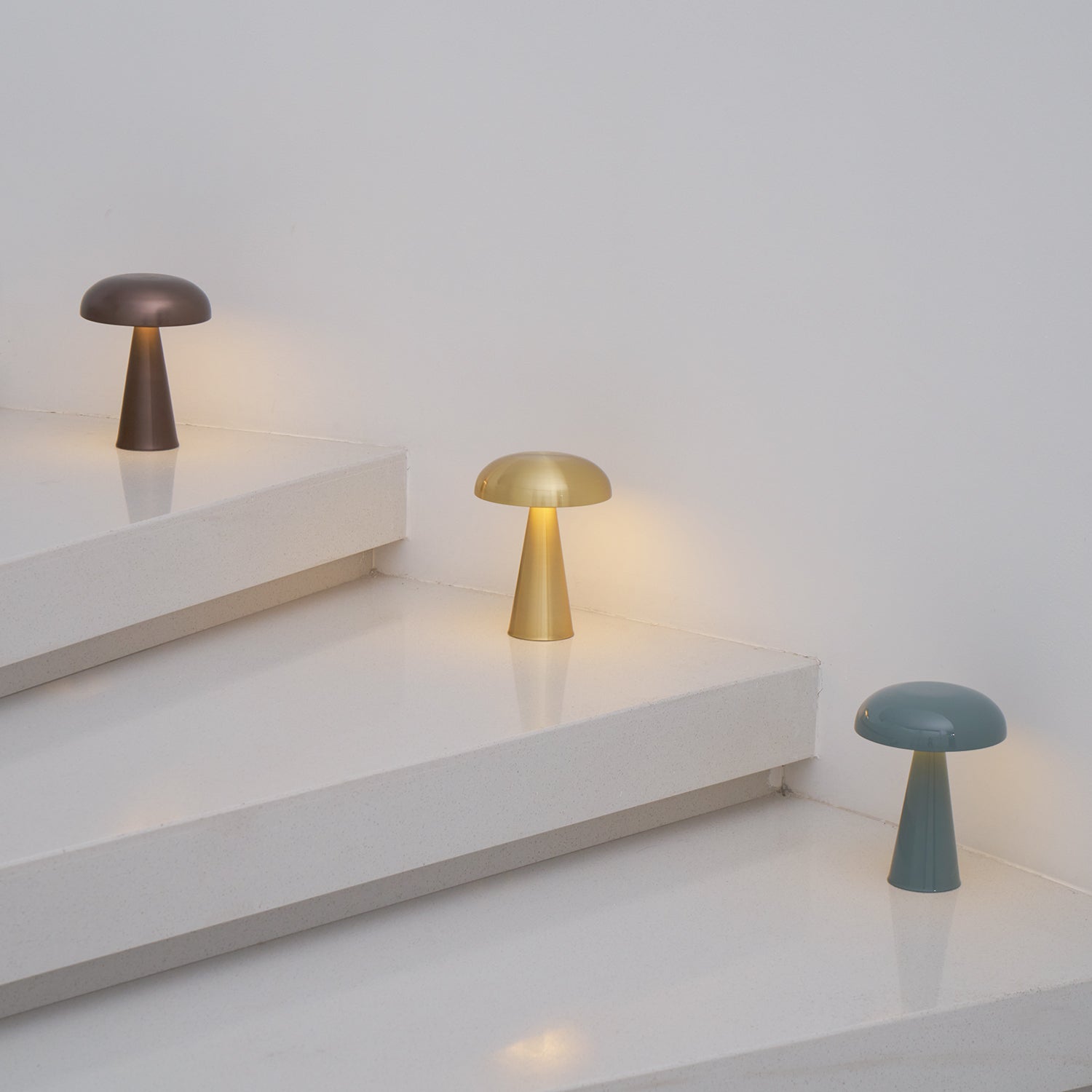 Table Lamp Aluminum 6.1 in x 8.2 in Mushroom Shade Gold Gray Blue Black Red Copper Brown USB Desk Light | Thomler