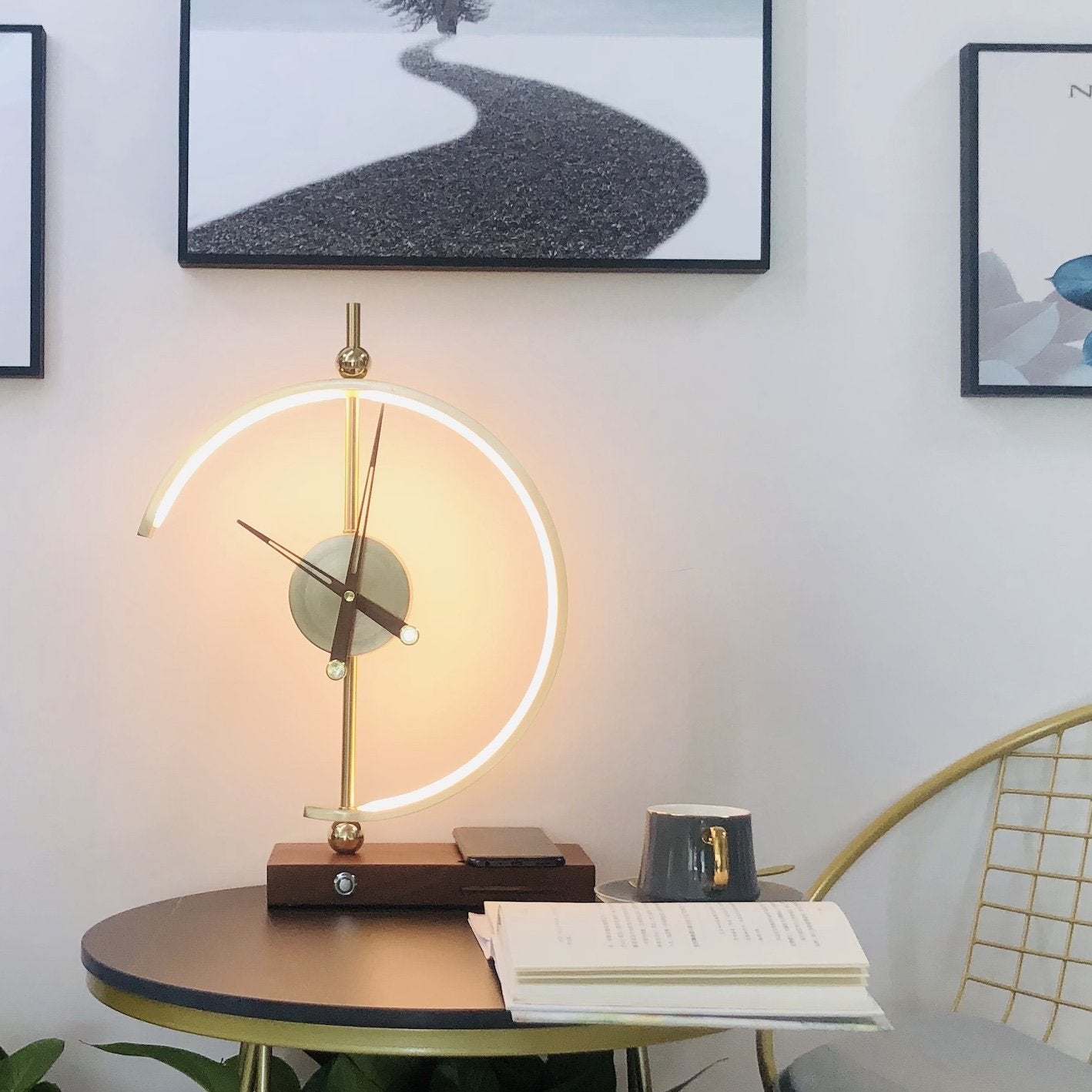 LED Desk Lamp with Wireless Charging Pad and Clock Display for Bedroom Nightstand Office Table Adjustable Brightness Qi Compatible 10W | Thomler