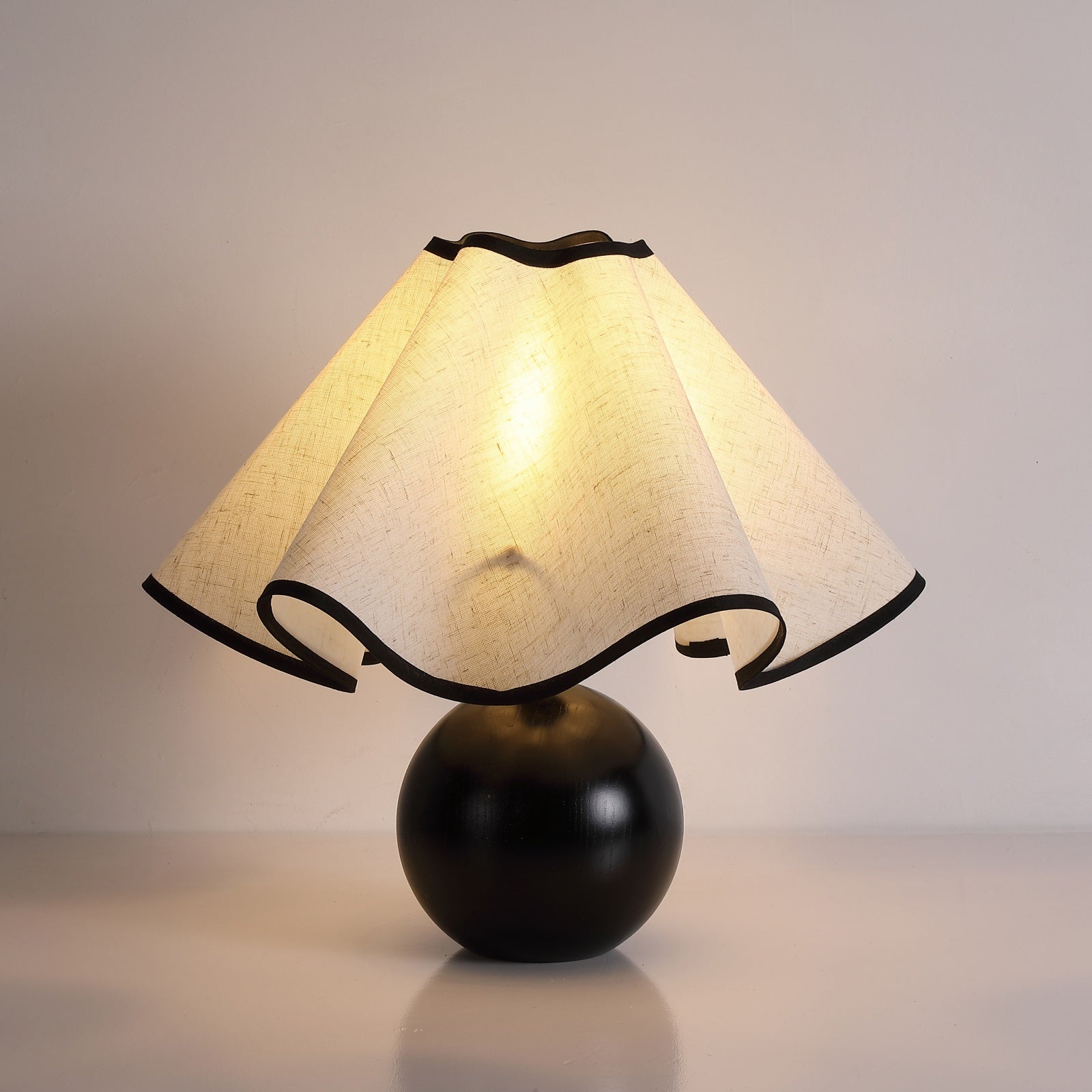 Table Lamp Wood 11.8 in (30.0 cm) Fabric Shade Indoor Desk Bedside Nightstand Light | Thomler