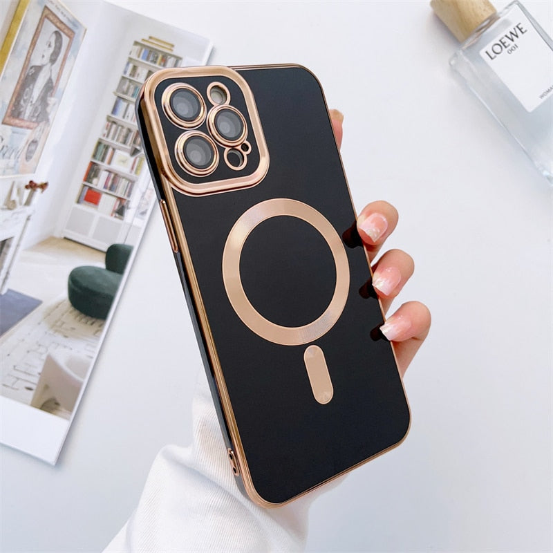 Metallic iPhone Case with Sliding Camera Cover & MagSafe for iPhone 14, 15, 16, 17 | Protective Shock-Absorbing Phone Case | Thomler