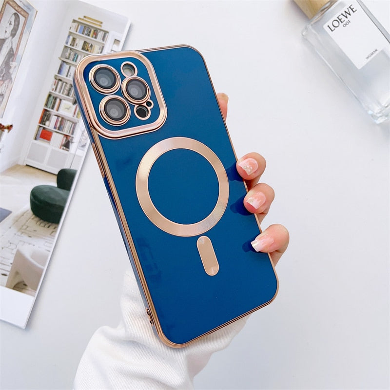 Metallic iPhone Case with Sliding Camera Cover & MagSafe for iPhone 14, 15, 16, 17 | Protective Shock-Absorbing Phone Case | Thomler