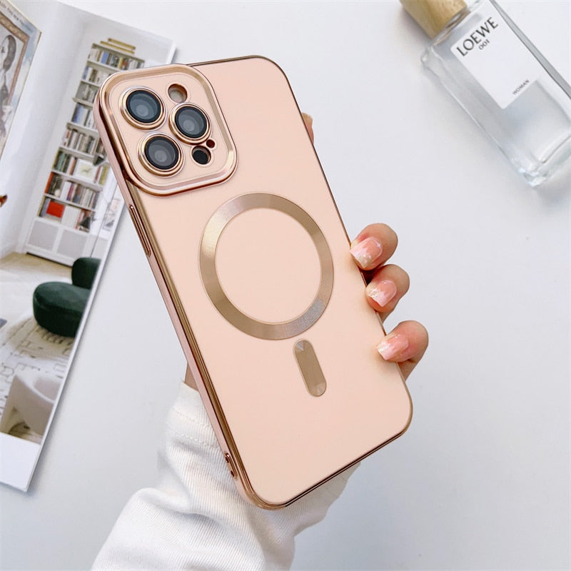 Metallic iPhone Case with Sliding Camera Cover & MagSafe for iPhone 14, 15, 16, 17 | Protective Shock-Absorbing Phone Case | Thomler