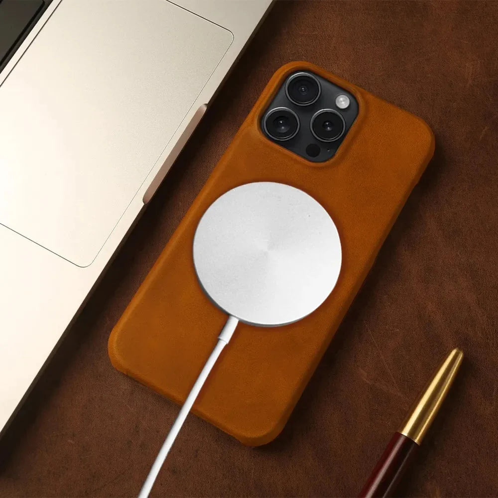 Genuine Leather MagSafe-Compatible iPhone Case – Wireless Charging Ready, Raised Edge Protection for Screen & Camera – iPhone 13-17 | Thomler