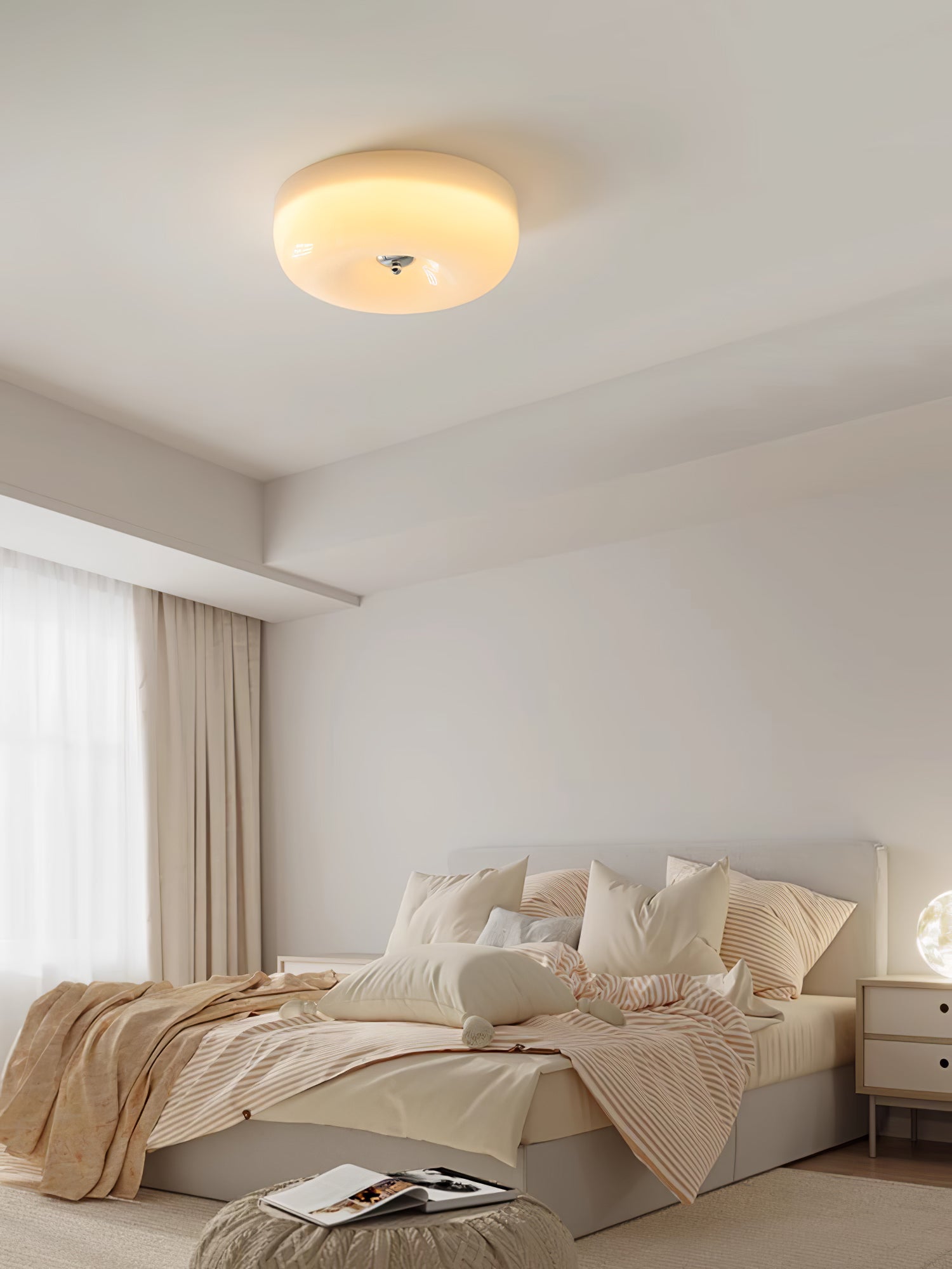 Ceiling Light Glass 15.7 in Cream Indoor Ambient Lighting Round Flush Mount Lamp | Thomler