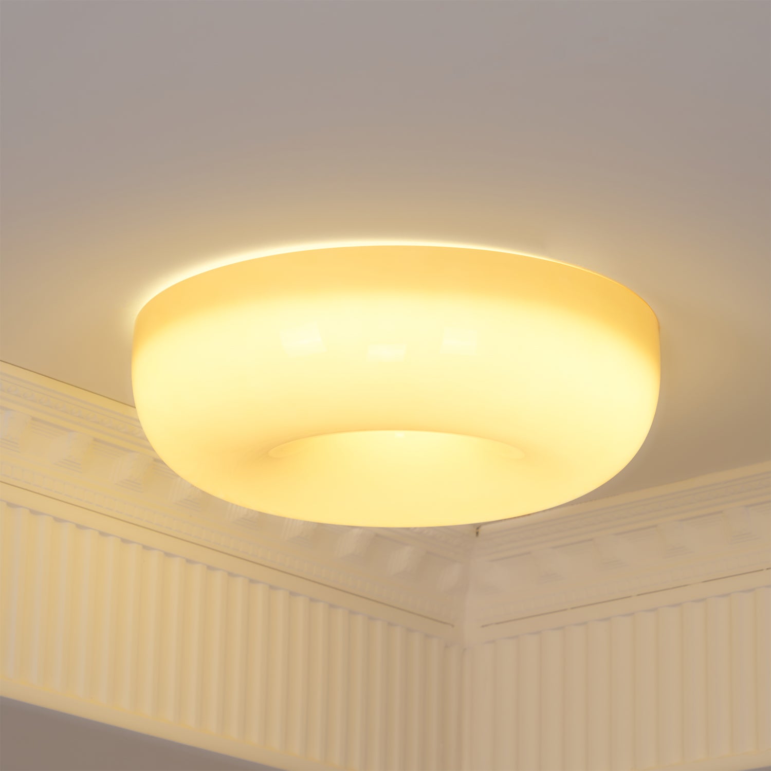 Ceiling Light Glass 15.7 in Cream Indoor Ambient Lighting Round Flush Mount Lamp | Thomler