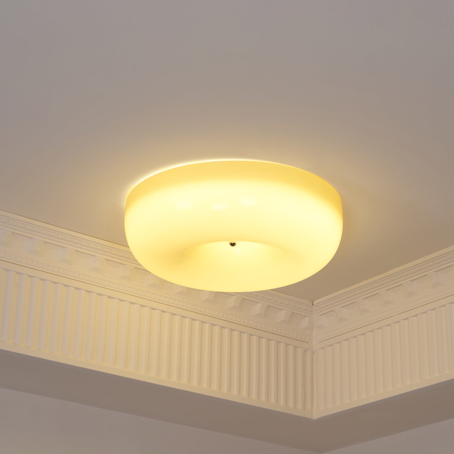 Ceiling Light Glass 15.7 in Cream Indoor Ambient Lighting Round Flush Mount Lamp | Thomler
