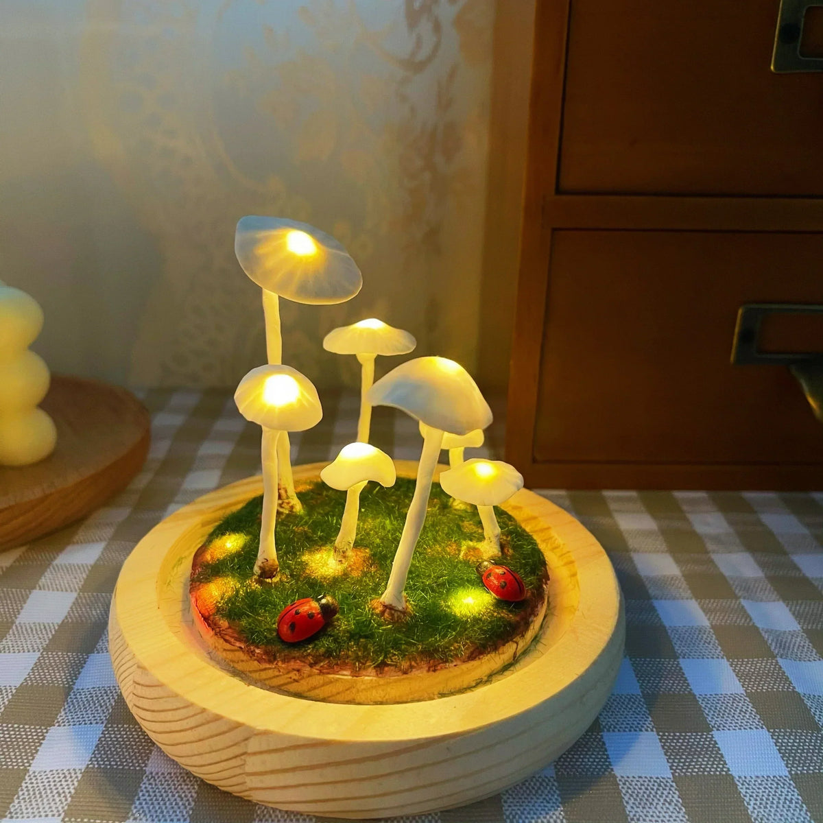 Glass & Wood DIY Mushroom Lamp – Tabletop Accent Light for Living Room & Bedroom | Thomler