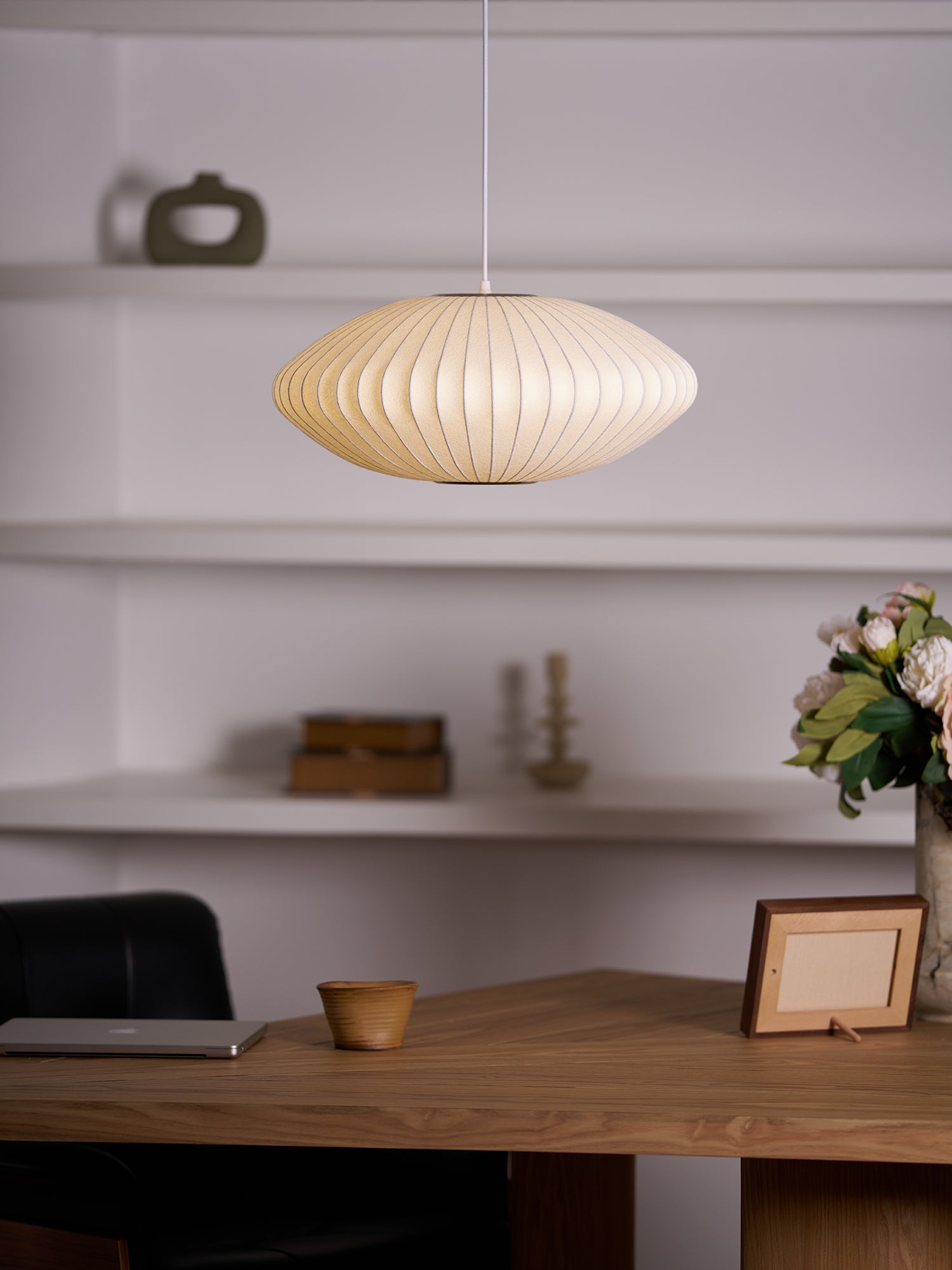 Bubble Silk Pendant Light 19.7 in White Ceiling Dining Room Modern Hanging Lamp | Thomler