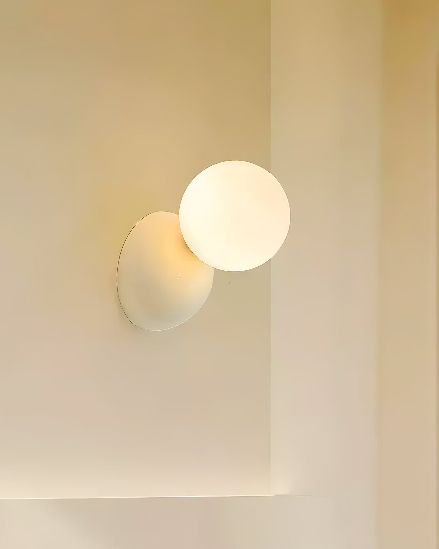 Orb Sconce with Resin & Glass — 4×7 inch Contemporary Fixture for Hallways, Bedrooms & Entryways — Soft Ambient Glow — Plug-In or Hardwired | Thomler