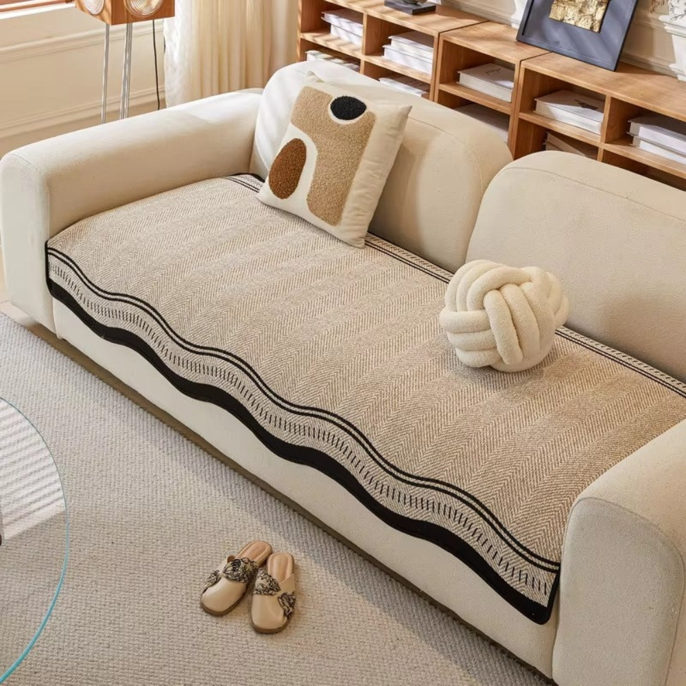 Wavy Edge Furniture Protector with Non-Slip Grip for Couches – Machine Washable Pet-Friendly Cover for Living Room | Thomler