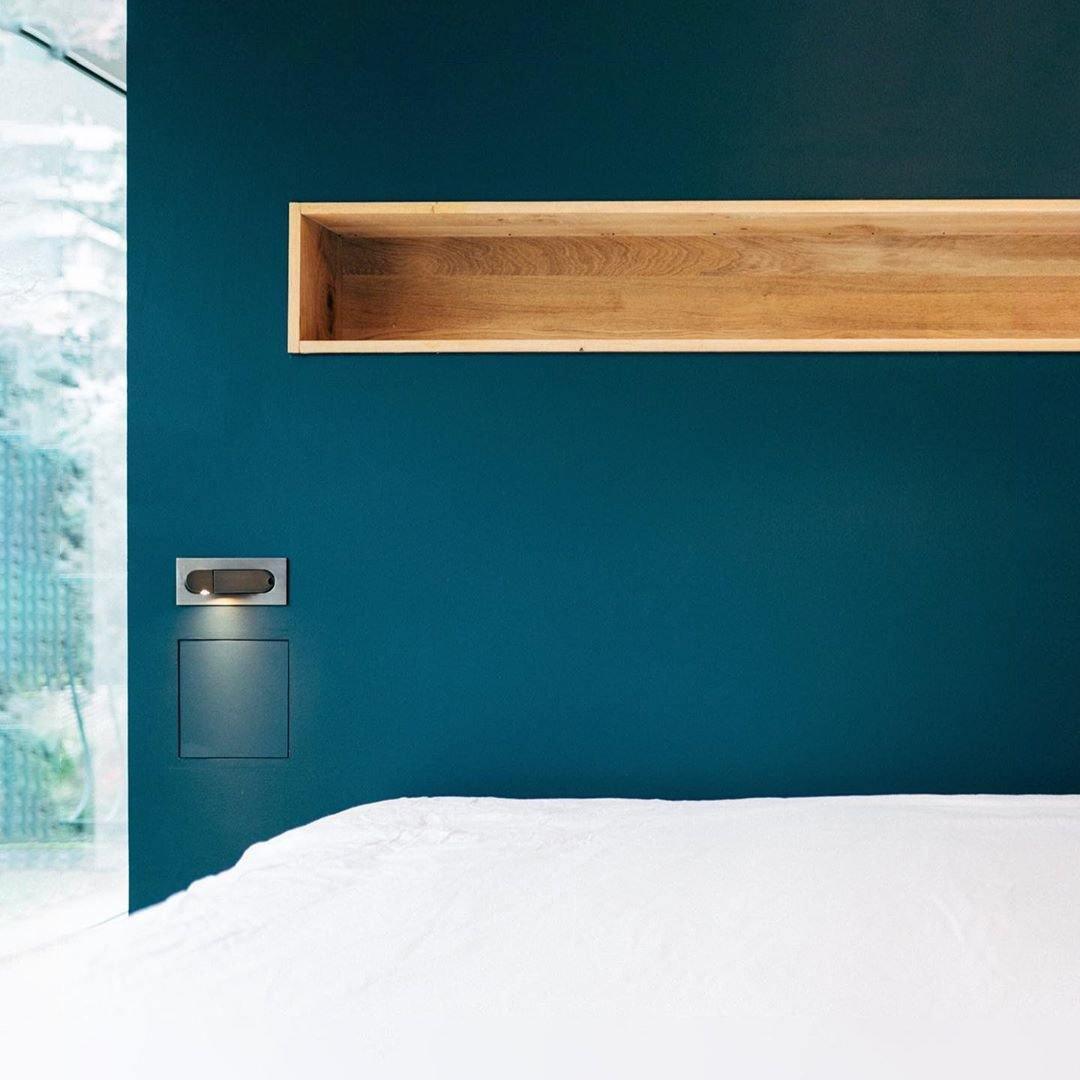 Adjustable LED Bedside Reading Light Wall Mount with Push Button Control – Space-Saving Swing Arm Design in Multiple Finishes | Thomler