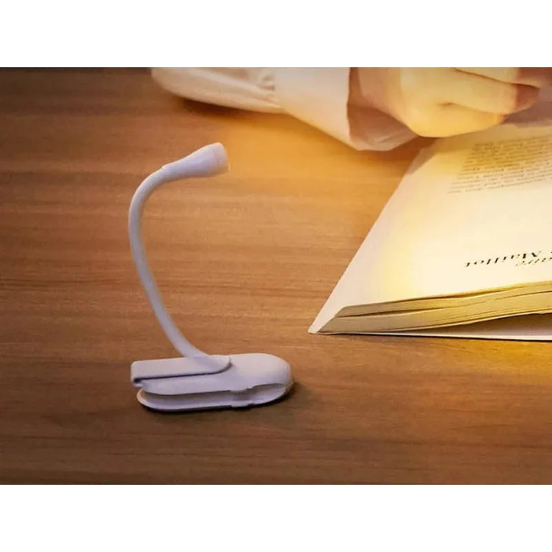 Clip-On LED Book Light with Flexible Gooseneck Arm – Rechargeable Reading Light for Bed, Desk & Travel | Thomler