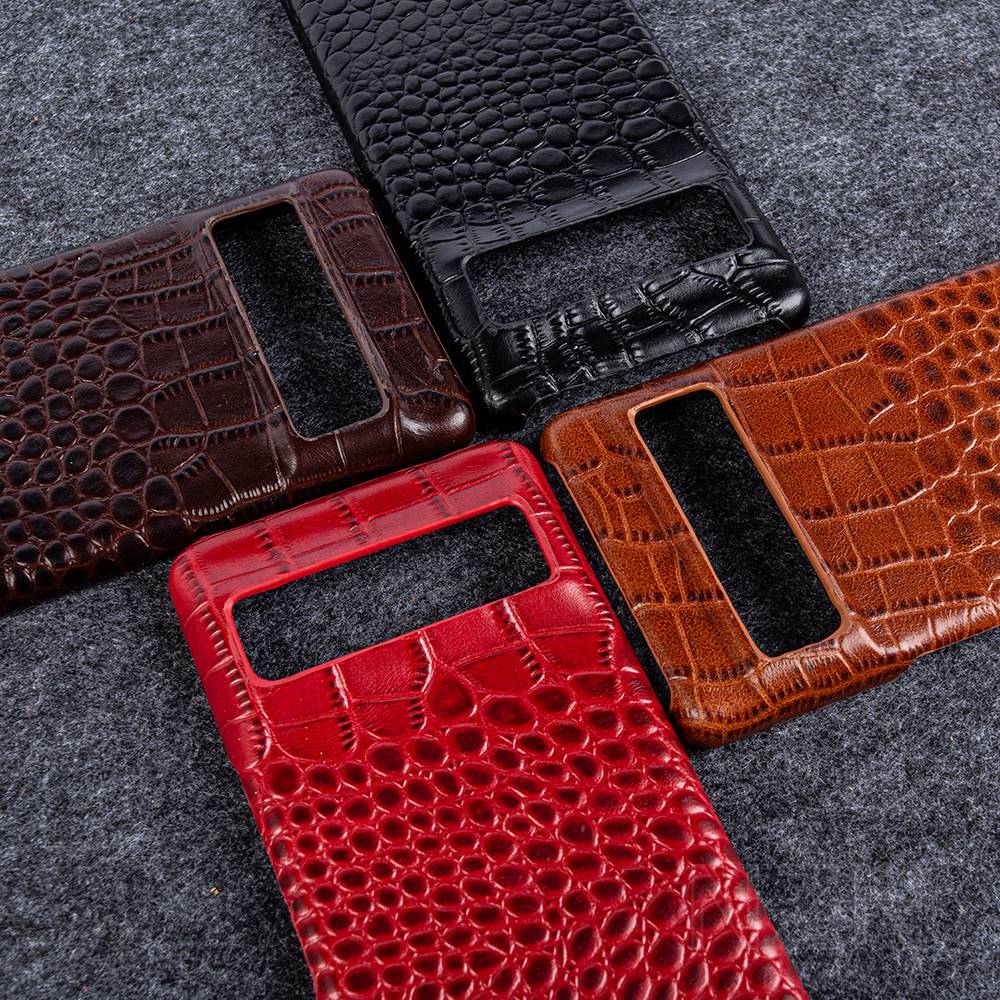 Genuine Leather Phone Case for Google Pixel – Textured Crocodile Grain Design with Raised Edges & Camera Protection | Thomler