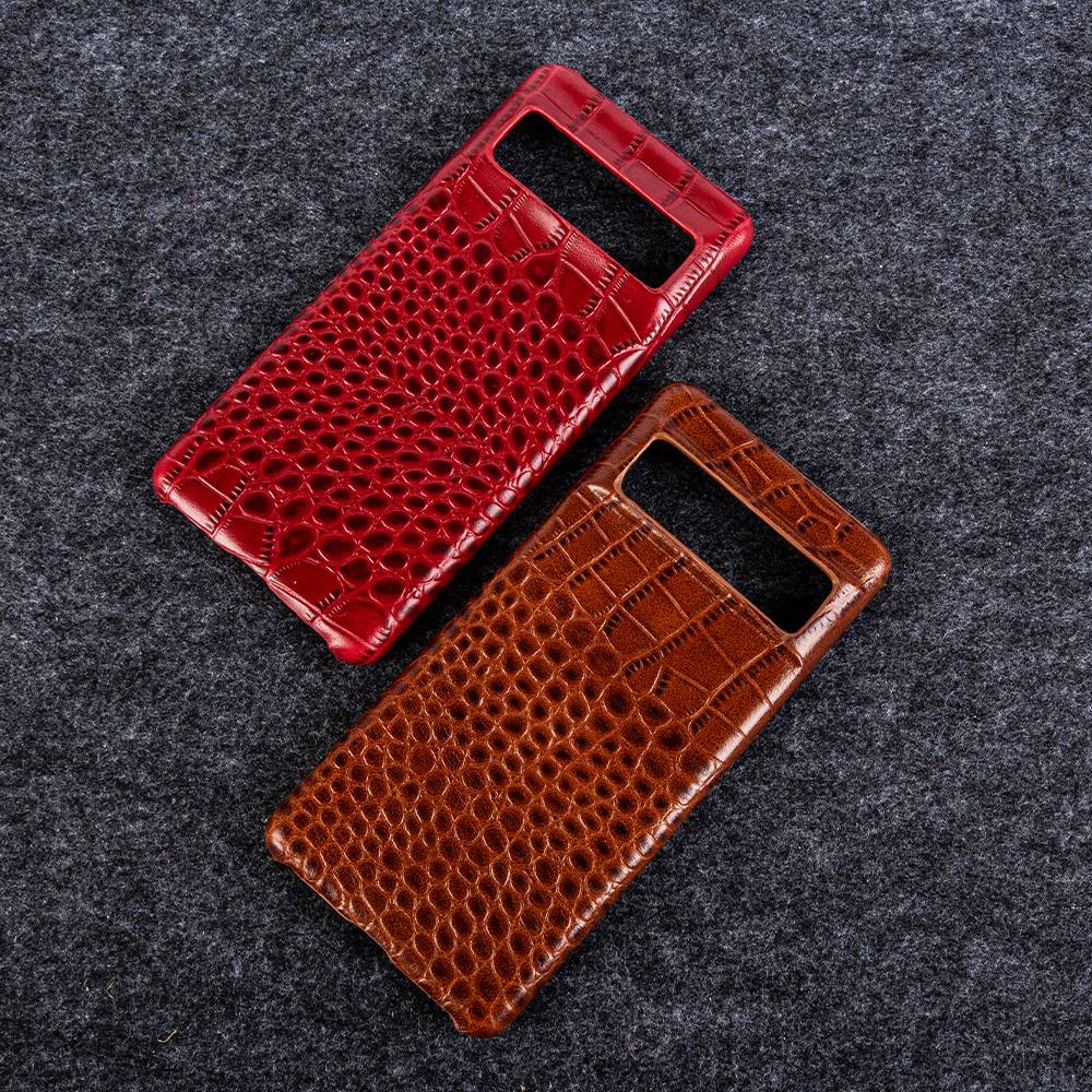 Genuine Leather Phone Case for Google Pixel – Textured Crocodile Grain Design with Raised Edges & Camera Protection | Thomler