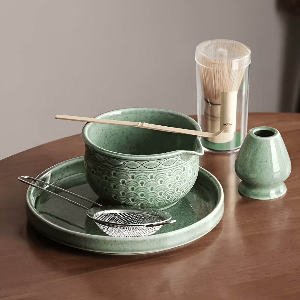 Ceramic Matcha Tea Bowl Set with Bamboo Whisk & Spoon – 5 or 6 Pieces | Thomler