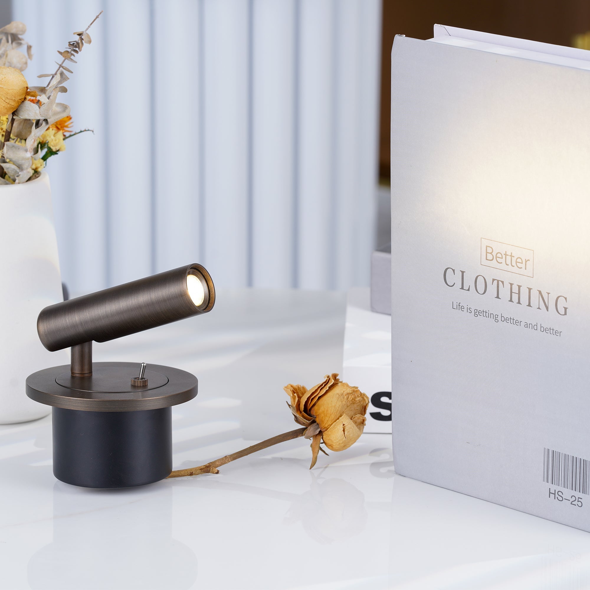 Wall Lamp Metal Adjustable 30.0 cm Black LED Bedroom Reading Light Compact Modern Design | Thomler