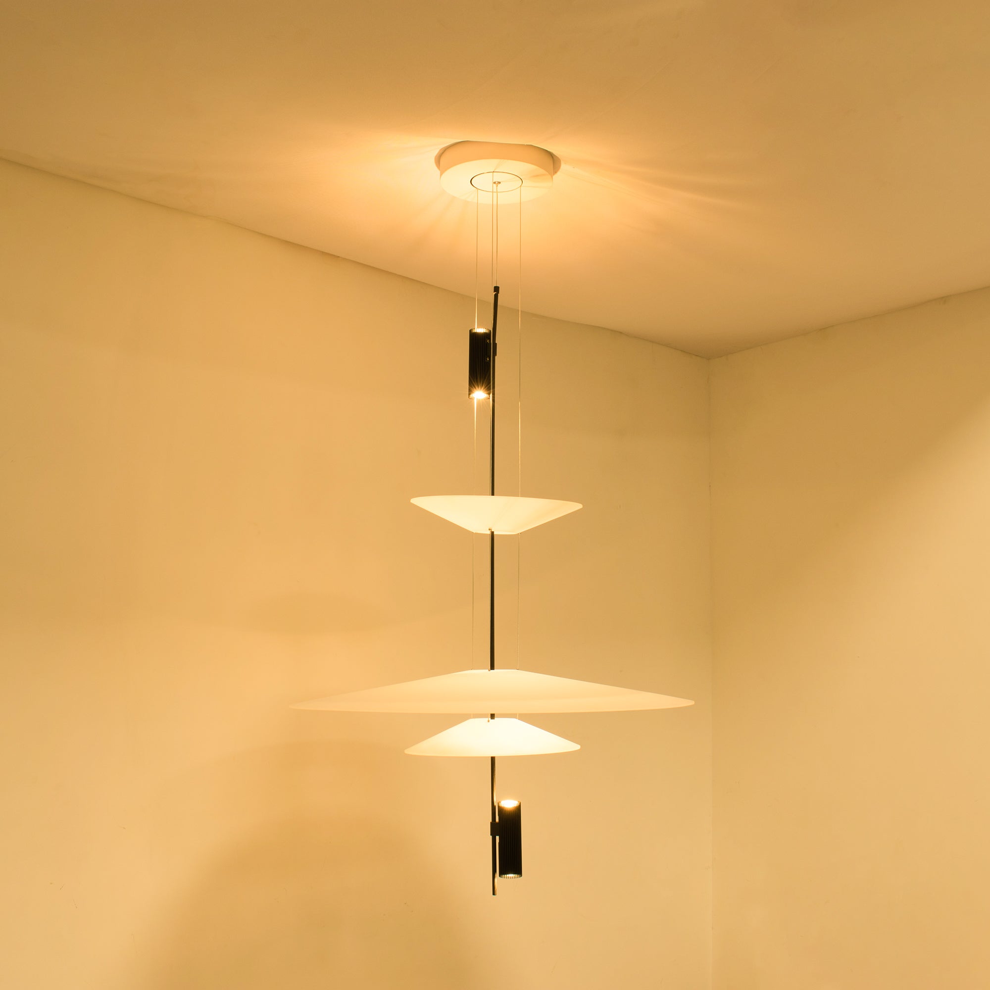 Pendant Light Metal 26 in White LED Ceiling Chandelier Indoor Dining Room Living Area Hanging Lamp | Thomler