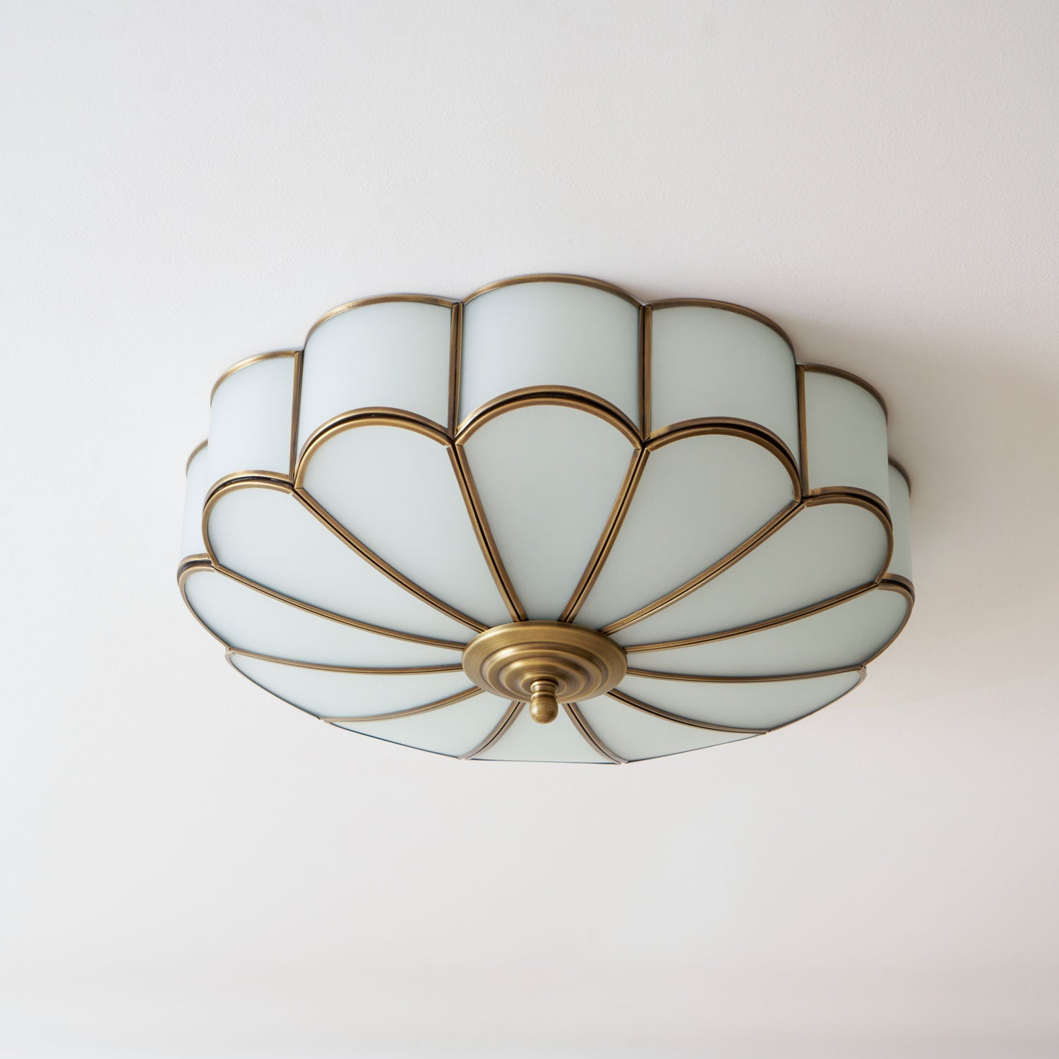 Flower Shape Glass Recessed Ceiling Light 17.7 in Brass Bedroom Study Balcony Indoor Lighting Decorative Fixture | Thomler