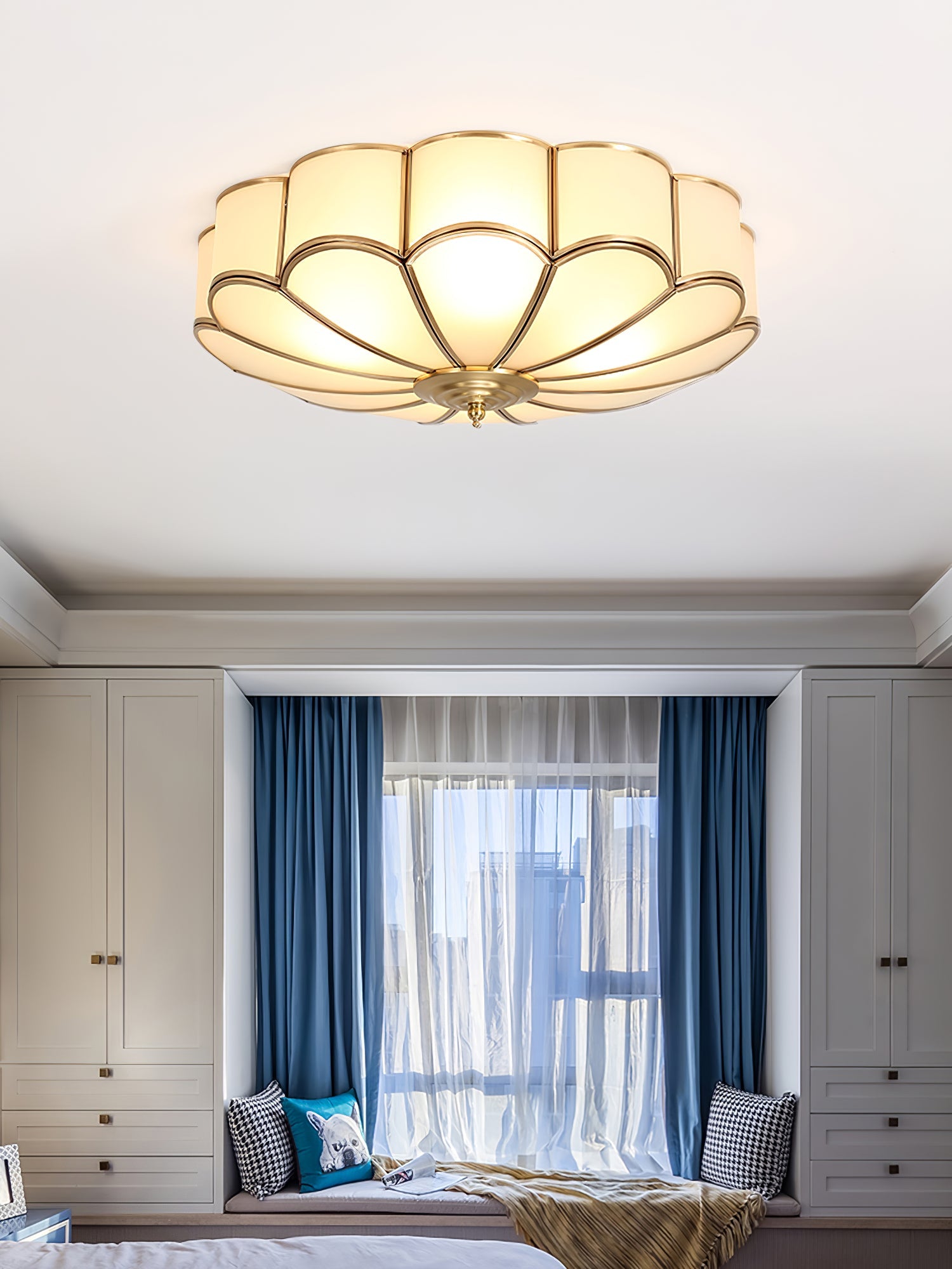 Flower Shape Glass Recessed Ceiling Light 17.7 in Brass Bedroom Study Balcony Indoor Lighting Decorative Fixture | Thomler