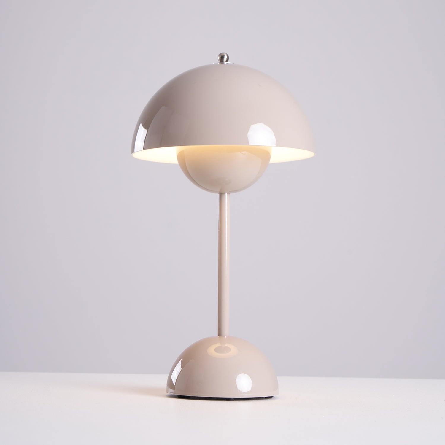 Desk Lamp Metal 6.3 in Rechargeable Tri-Color Small Table Light | Thomler