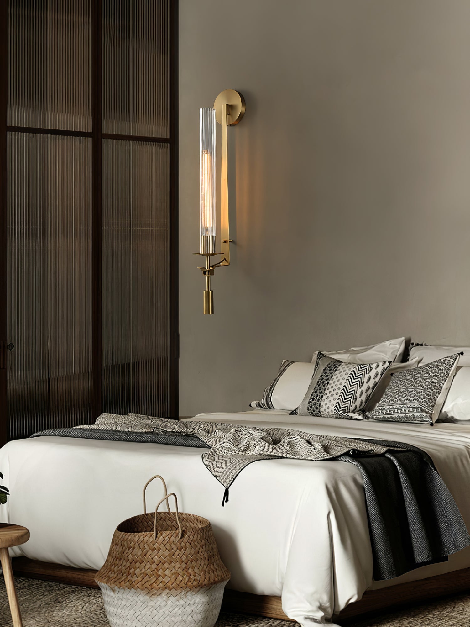 Brass Wall Sconce 28 in (71.0 cm) Clear Glass Indoor Lighting Minimalist Edison Bulb Fixture | Thomler