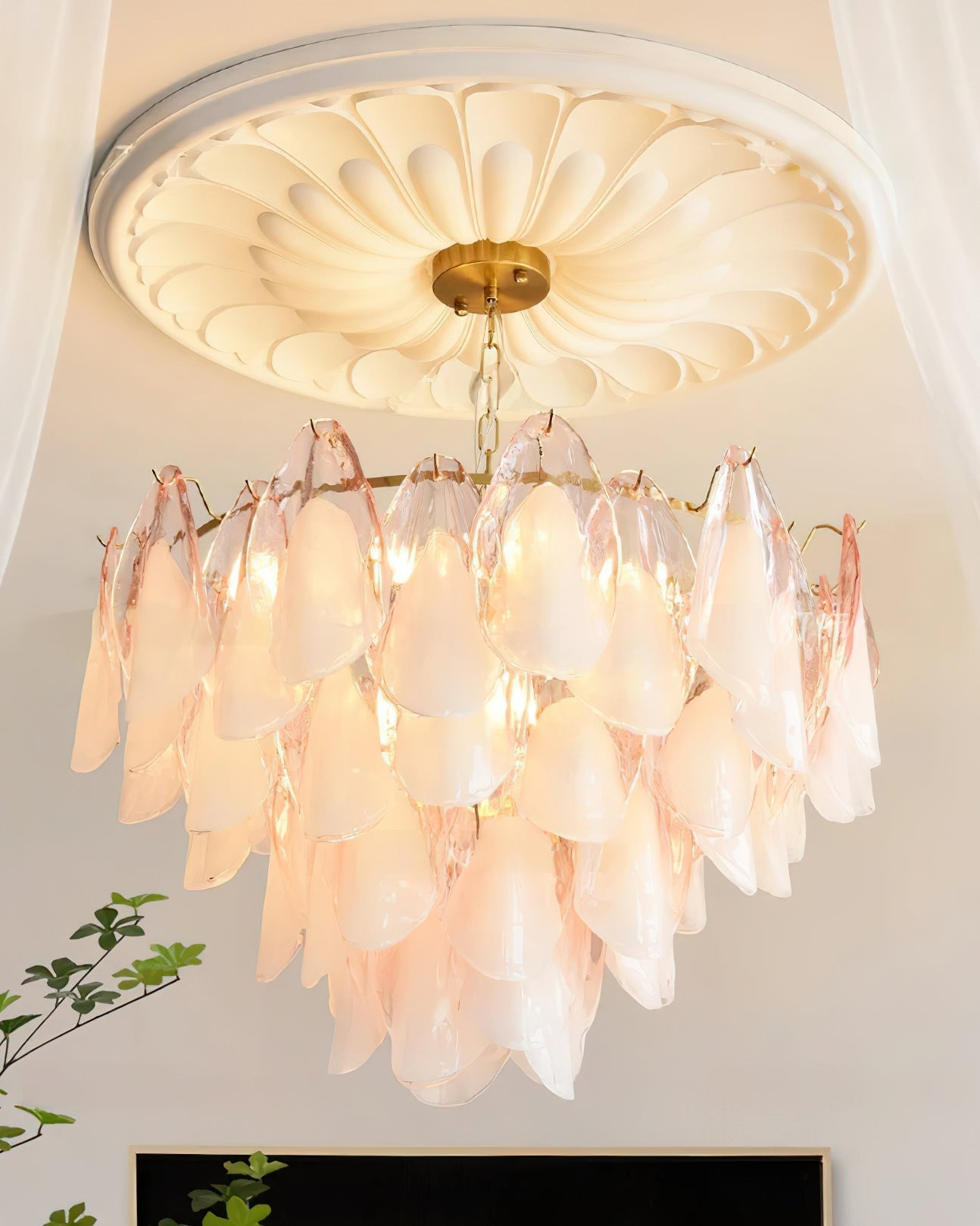 Chandelier Glass Petal 19.6 in Gold Ceiling Light Dining Room Hanging Fixture Artistic Multi Tier Lighting | Thomler