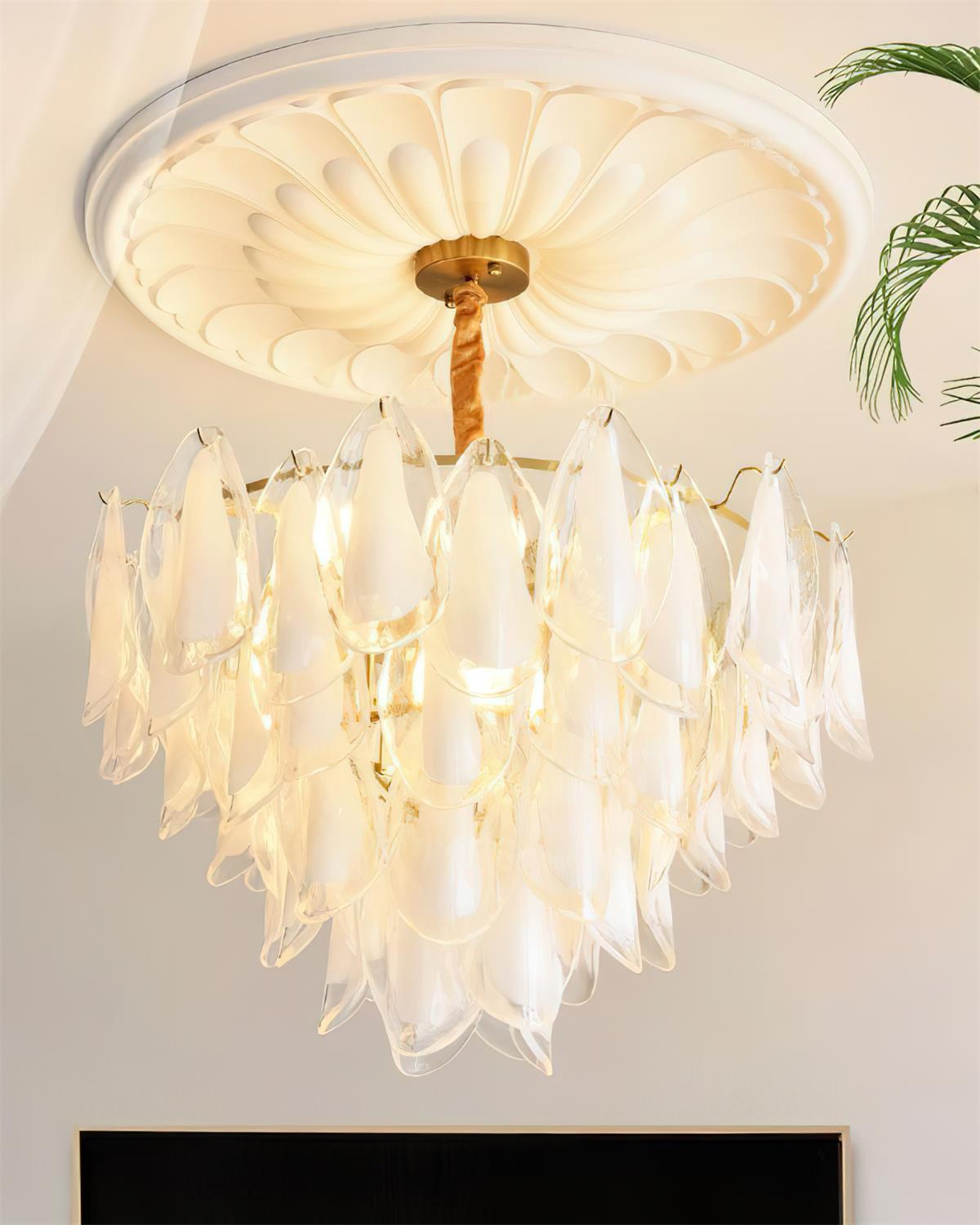 Chandelier Glass Petal 19.6 in Gold Ceiling Light Dining Room Hanging Fixture Artistic Multi Tier Lighting | Thomler