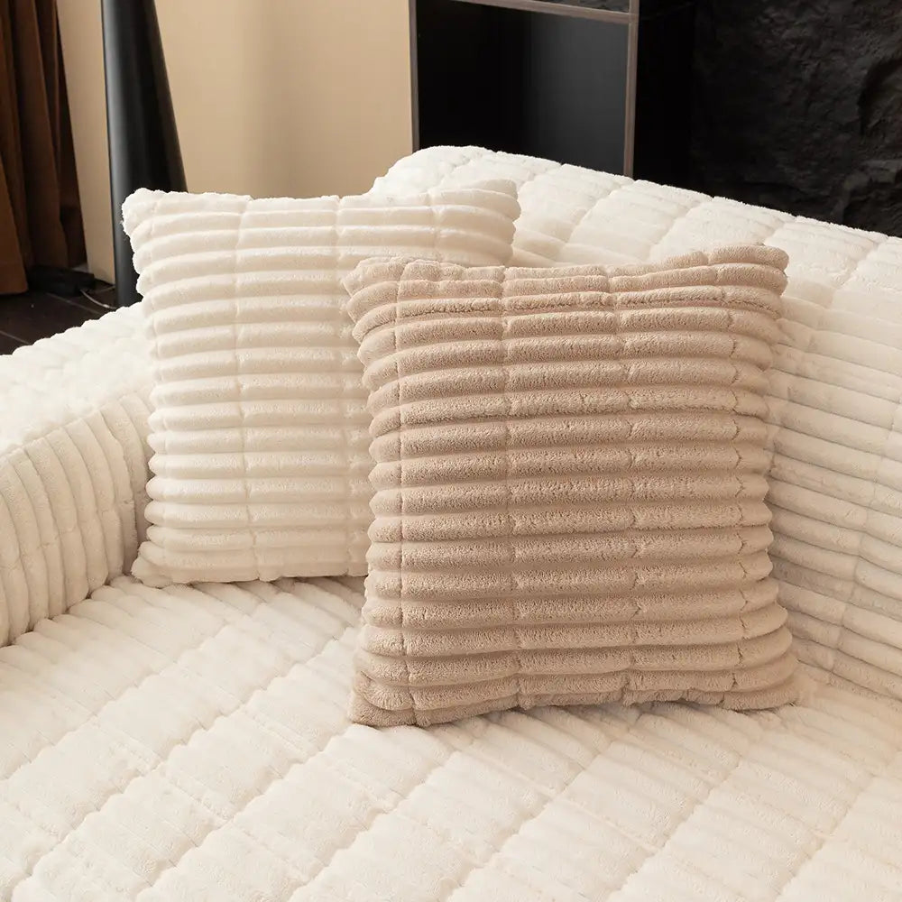 Quilted Furniture Protector with Moisture Barrier Non-Skid Backing for Couch Loveseat Chair Pet-Friendly Machine Washable Soft Flannel | Thomler