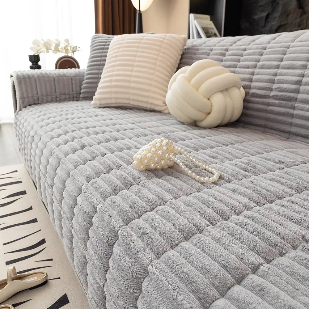 Quilted Furniture Protector with Moisture Barrier Non-Skid Backing for Couch Loveseat Chair Pet-Friendly Machine Washable Soft Flannel | Thomler