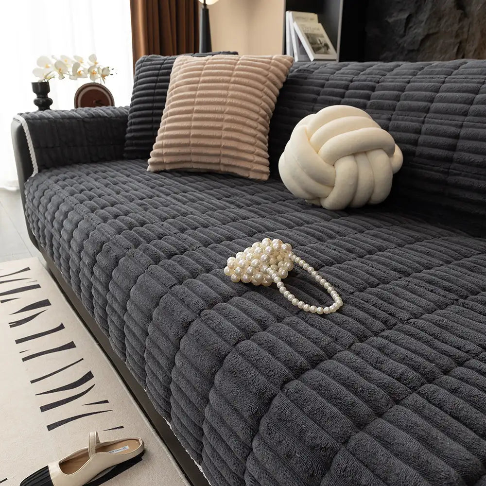 Quilted Furniture Protector with Moisture Barrier Non-Skid Backing for Couch Loveseat Chair Pet-Friendly Machine Washable Soft Flannel | Thomler