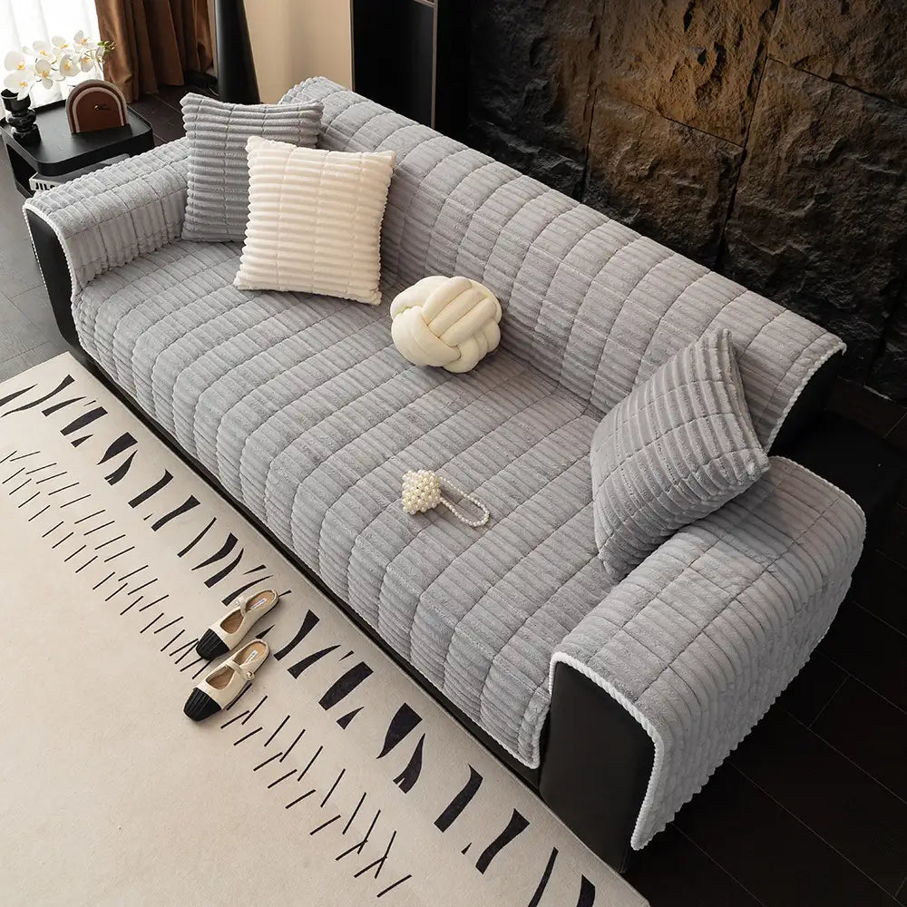 Quilted Furniture Protector with Moisture Barrier Non-Skid Backing for Couch Loveseat Chair Pet-Friendly Machine Washable Soft Flannel | Thomler