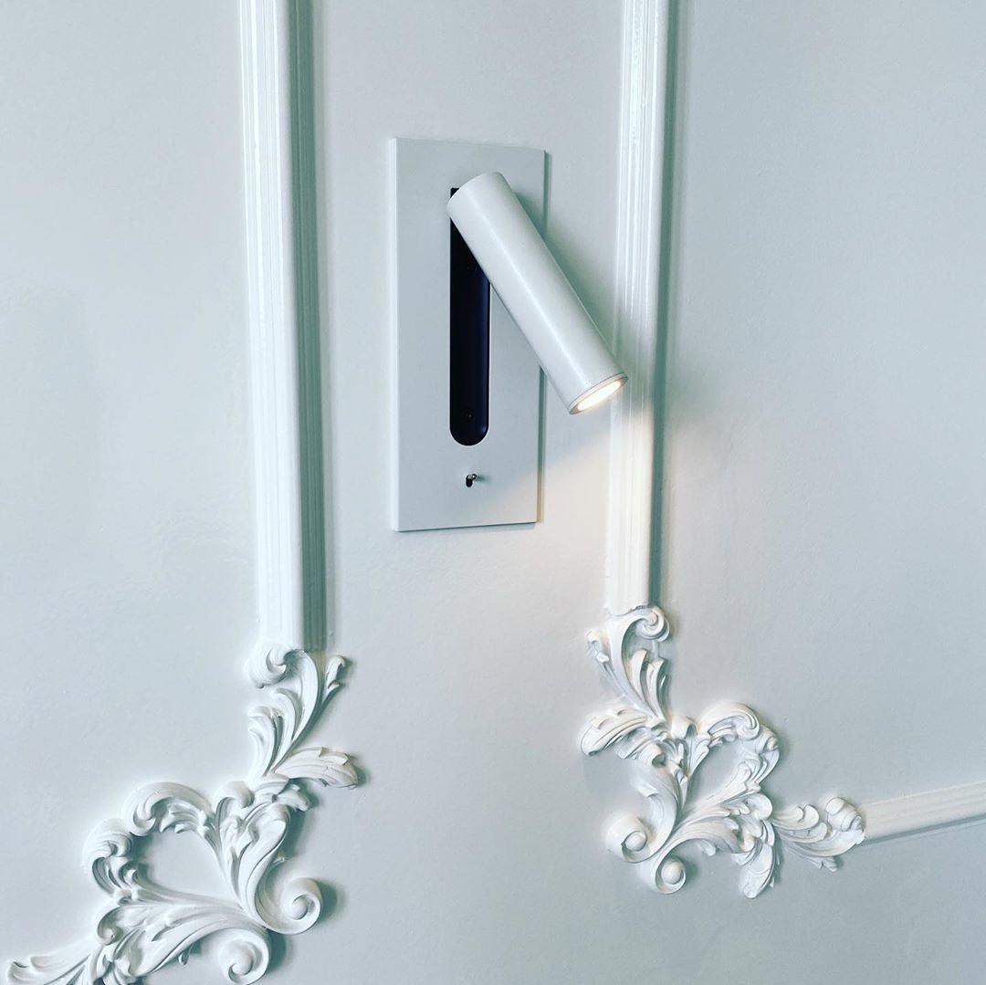 Industrial Wall Sconce with Integrated LED & Toggle Switch – Aluminum Metal Light Fixture for Living Room, Hallway, Bedroom & Home Office | Thomler