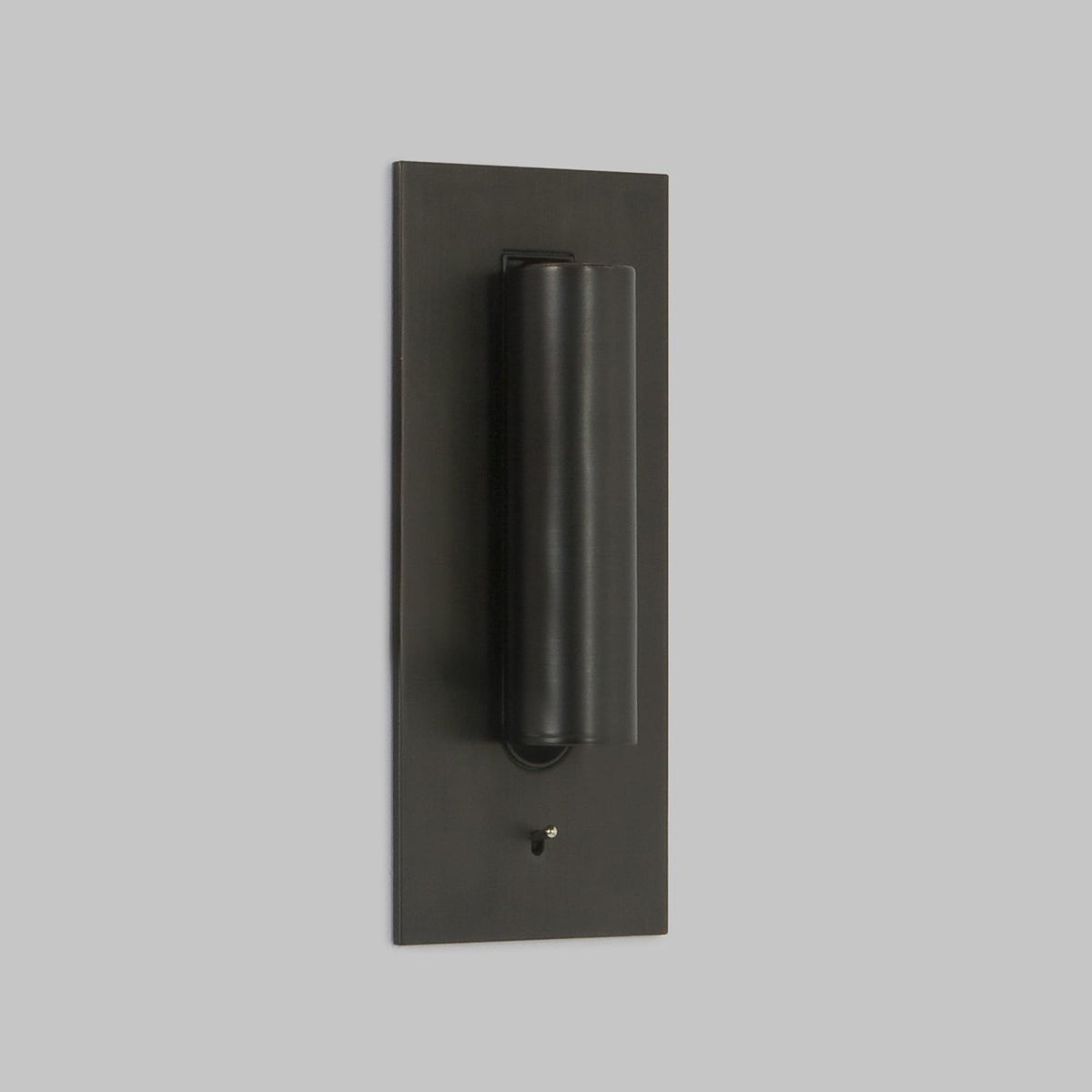 Industrial Wall Sconce with Integrated LED & Toggle Switch – Aluminum Metal Light Fixture for Living Room, Hallway, Bedroom & Home Office | Thomler