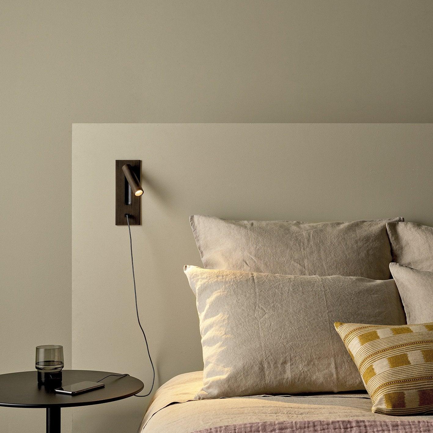 Industrial Wall Sconce with Integrated LED & Toggle Switch – Aluminum Metal Light Fixture for Living Room, Hallway, Bedroom & Home Office | Thomler