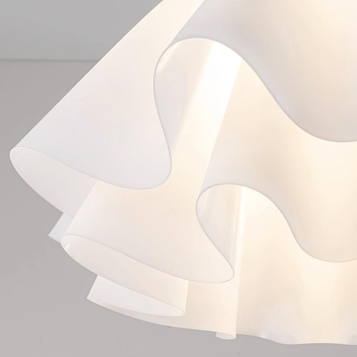 Sculptural Pleated Flush Mount Ceiling Fixture – Contemporary Floral Design for Dining & Living Rooms | Thomler