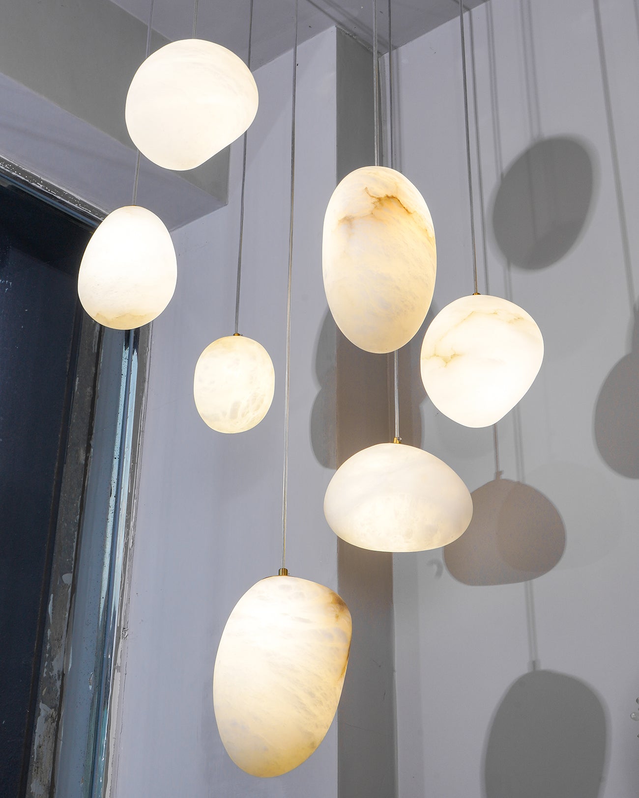 Pendant Light Brass Alabaster 9.1 in Ceiling Mount Indoor Dining Room Kitchen Island Hanging Lamp | Thomler