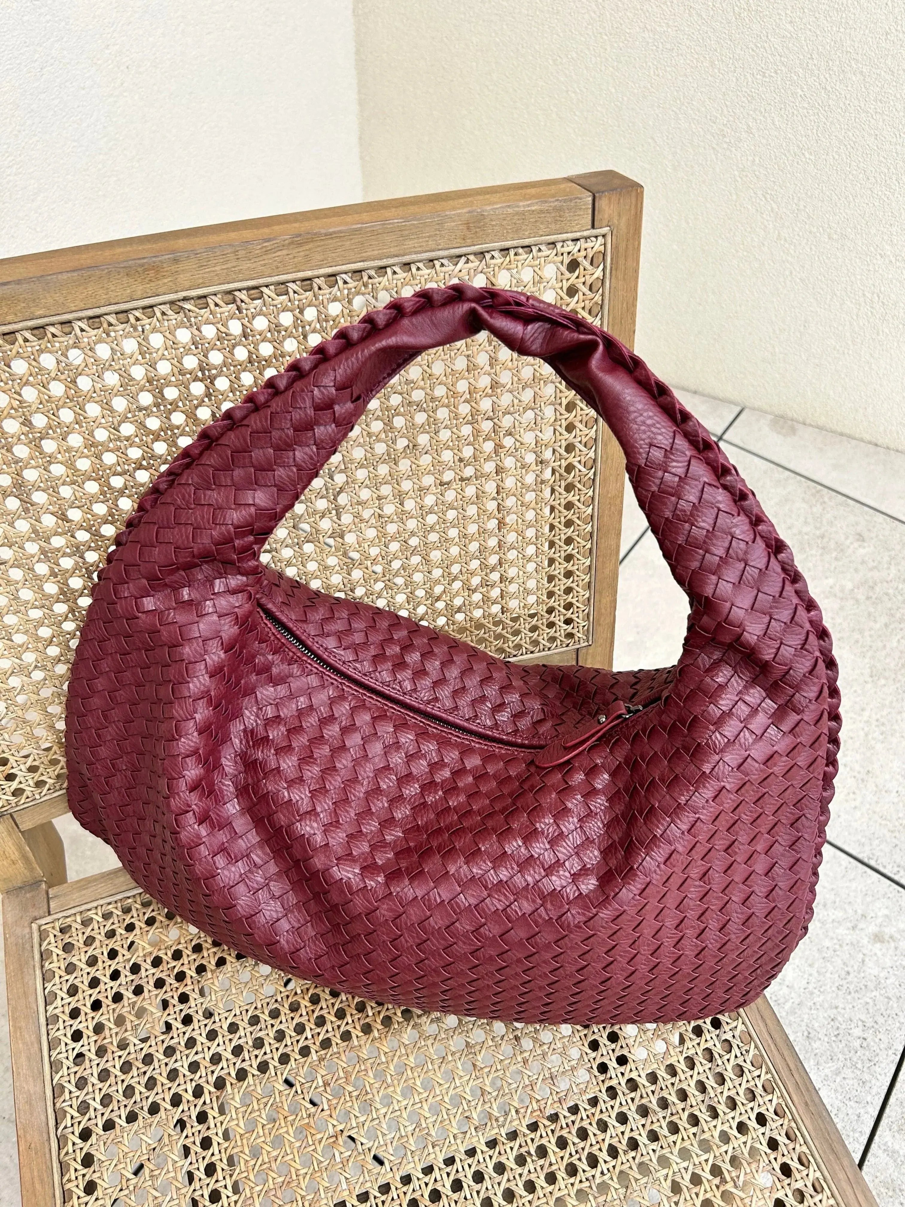 Woven Leather Hobo Shoulder Bag for Women - Soft Genuine Leather Everyday Purse with Zip Closure - Lightweight 19 in Tote for Daily Use | Thomler