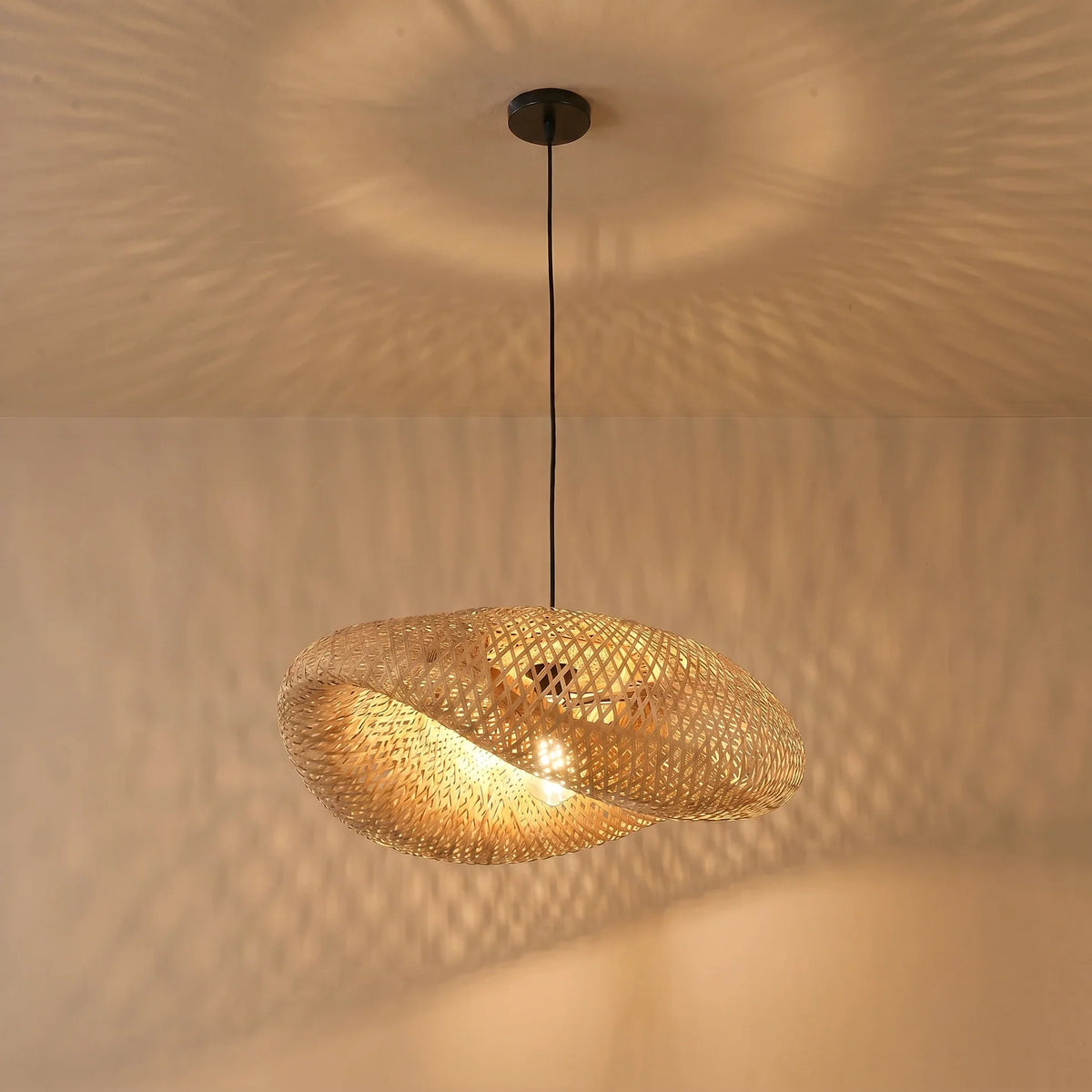 Woven Rattan Pendant Light with Adjustable Height for Dining Room & Kitchen | Natural Ceiling Fixture with E27 Socket | Scandinavian | Thomler