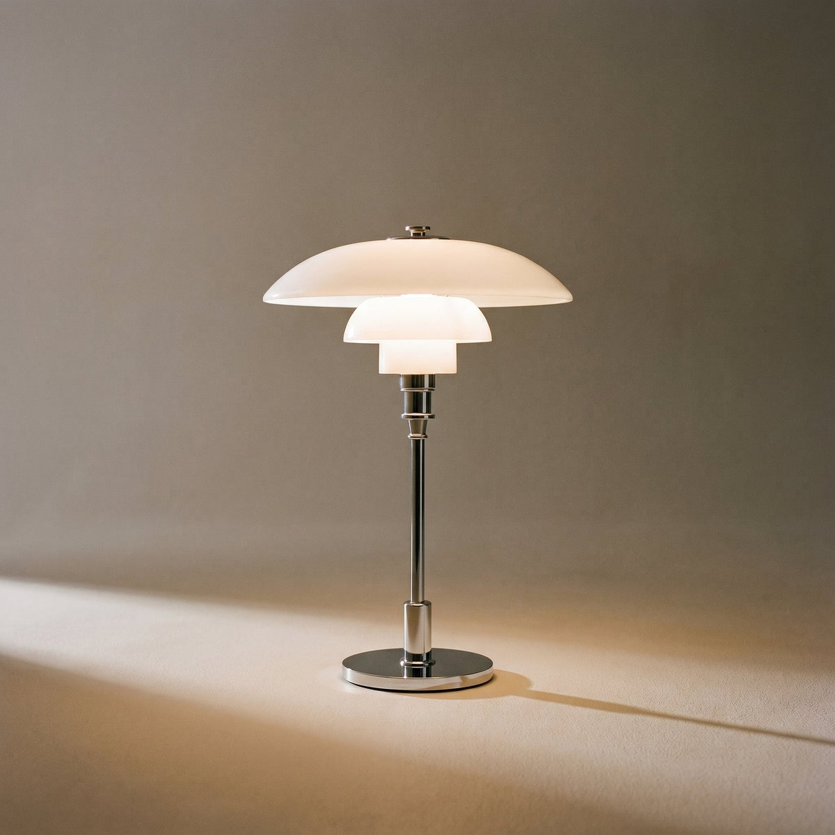 Modern Table Lamp with Triple Glass Shades – Sculptural Accent Light with Rotary Dimmer for Bedroom, Office & Living Room | Thomler