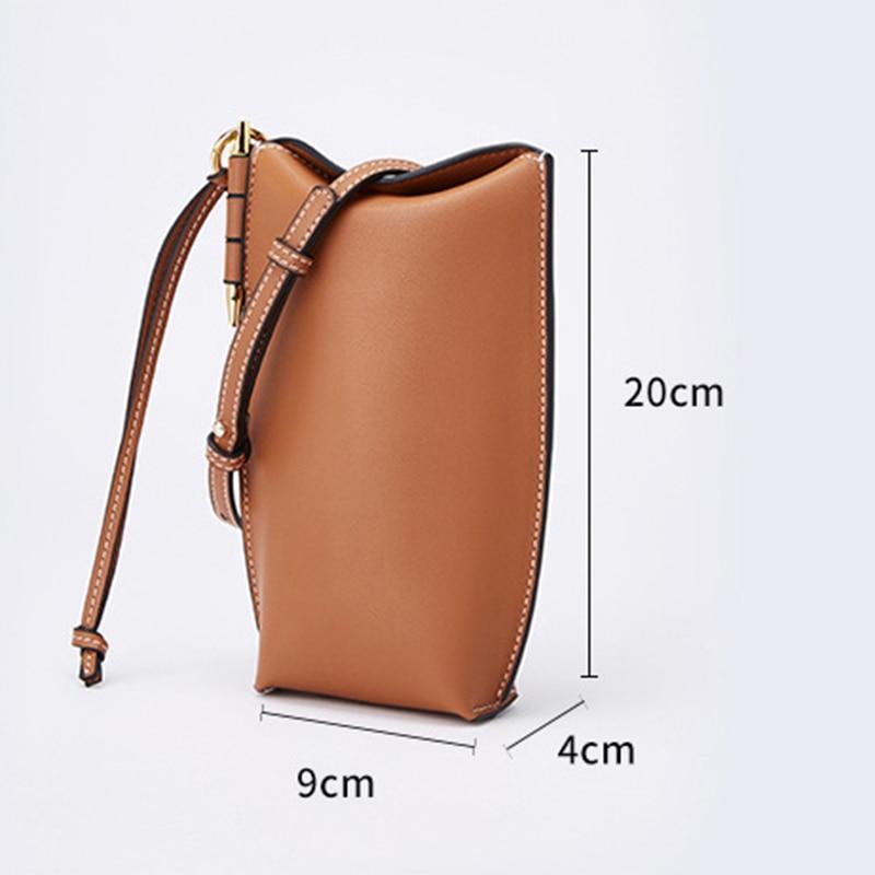 Compact Leather Crossbody Phone Pouch for Women – Hands-Free Everyday Carry with Card Slots & Adjustable Strap | Thomler