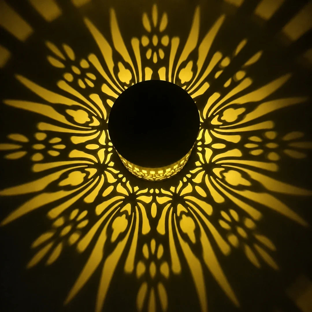 Solar LED Pattern Projector Wall Light – Weather-Resistant Metal Fixture for Patios & Gardens | Thomler