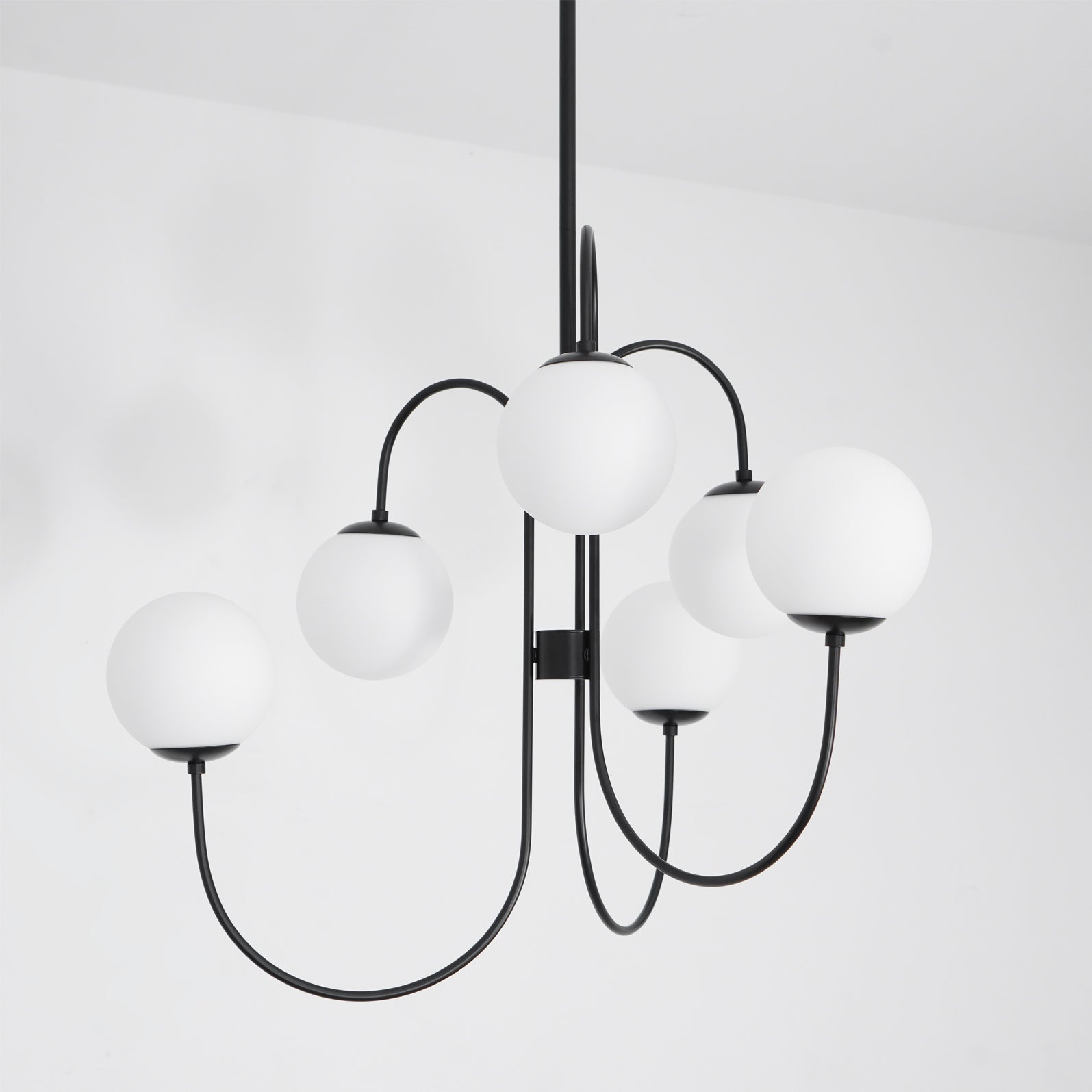 Chandelier Metal Glass 30 in x 27.6 in Indoor Ceiling Lighting | Thomler