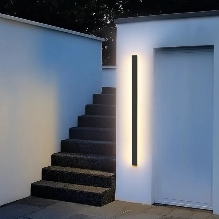 Outdoor Linear LED Wall Sconce – Weatherproof Aluminum Exterior Light for Entryway, Patio & Garden | Thomler