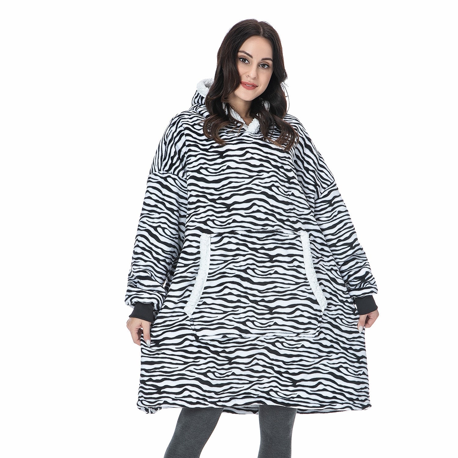 Oversized Wearable Blanket Hoodie with Pocket – Soft Fleece Throw for Couch & Bed – One Size Adults & Teens | Thomler