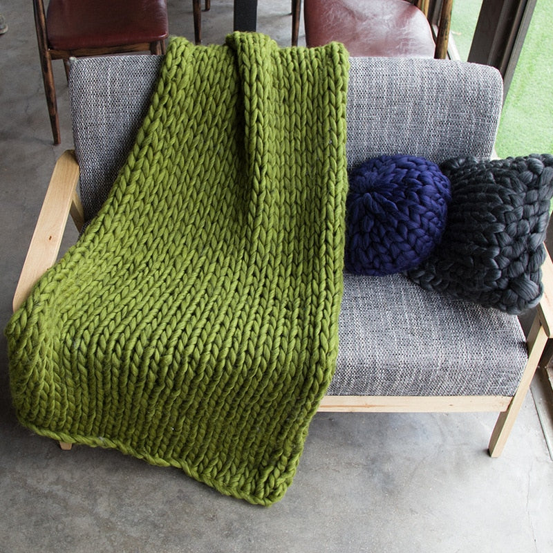 Chunky Cable Knit Throw Blanket – Soft Textured Couch Cover for Sofa, Bed & Chair – Modern Home Decor Accent | Thomler