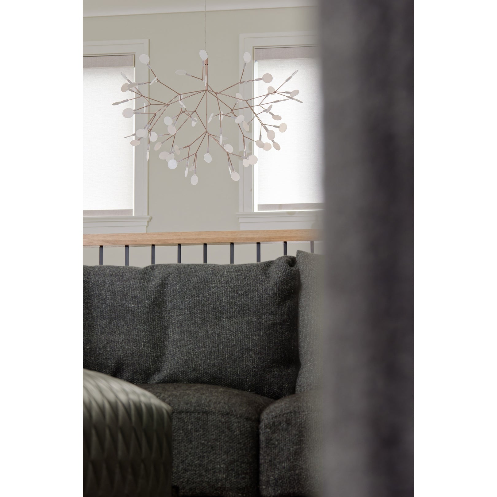 Chandelier Metal Acrylic LED 150.0 cm White Dining Room Sculptural Branch Ceiling Light Fixture | Thomler