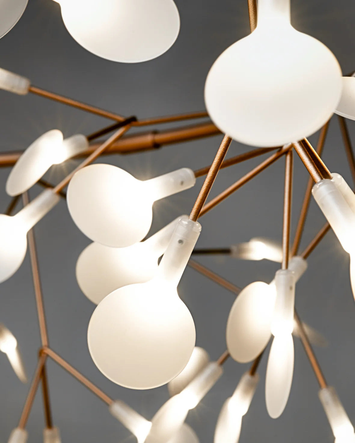 Chandelier Metal Acrylic LED 150.0 cm White Dining Room Sculptural Branch Ceiling Light Fixture | Thomler