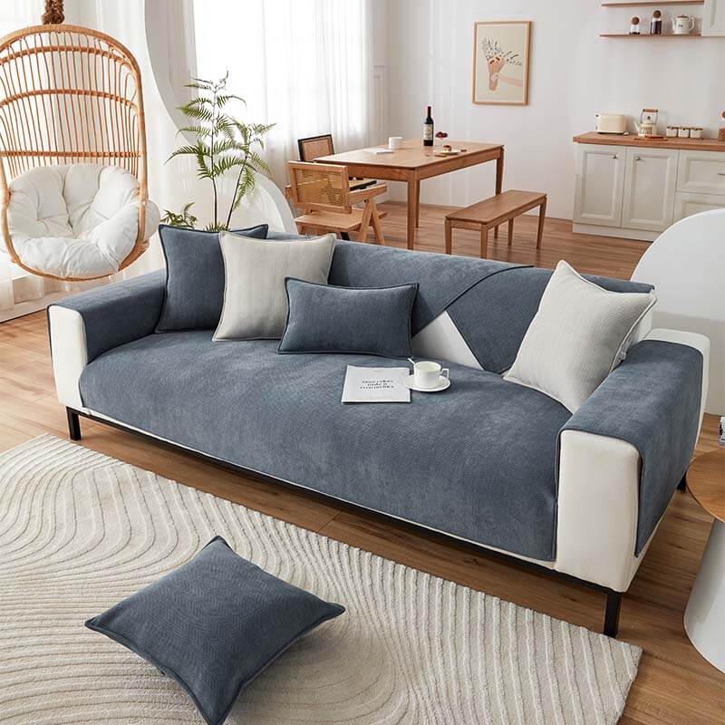 Chenille Furniture Throw – Washable Couch Cover with Non-Slip Grip for Pet Owners | Thomler